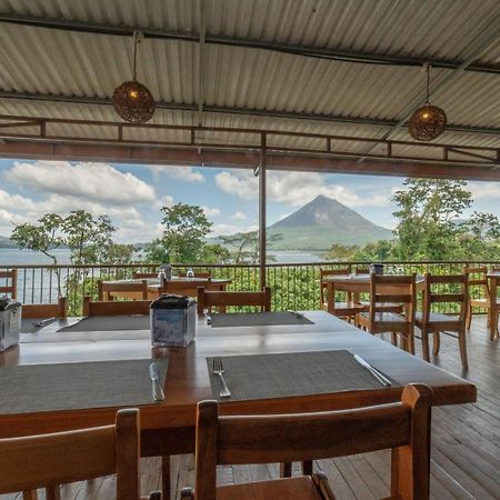 Villas Paradise Arenal Volcano Lake View El Castillo Exterior photo