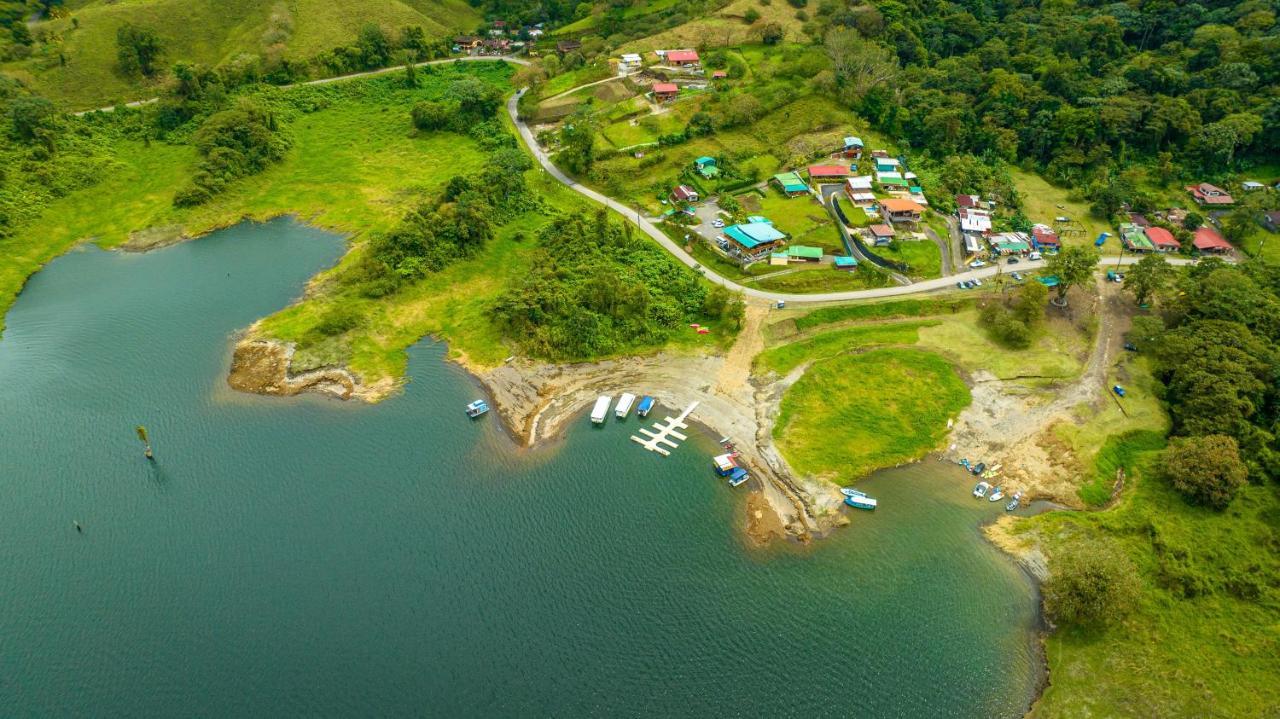 Villas Paradise Arenal Volcano Lake View El Castillo Exterior photo