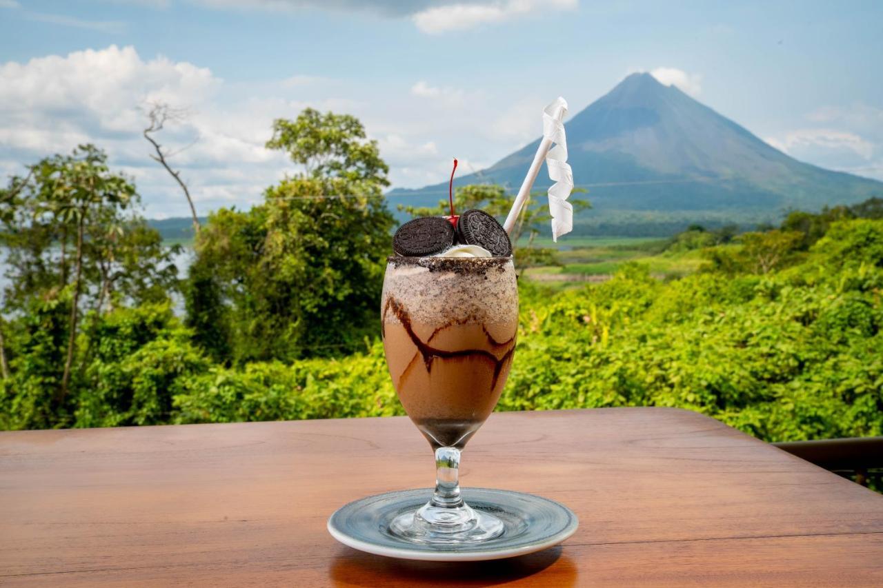 Villas Paradise Arenal Volcano Lake View El Castillo Exterior photo