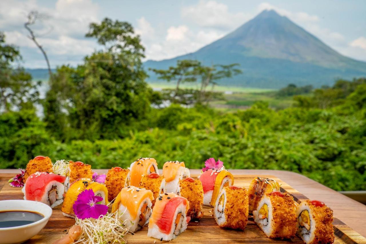 Villas Paradise Arenal Volcano Lake View El Castillo Exterior photo