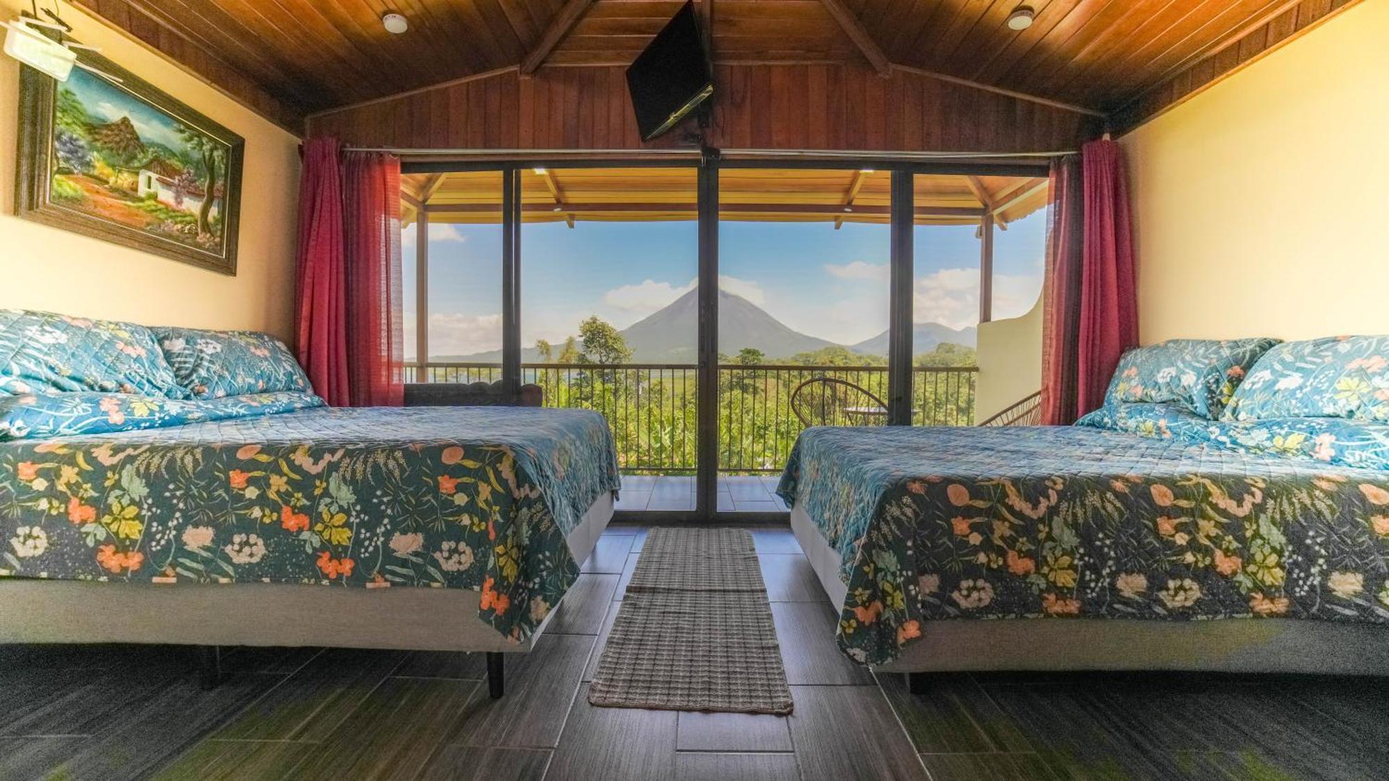 Villas Paradise Arenal Volcano Lake View El Castillo Exterior photo